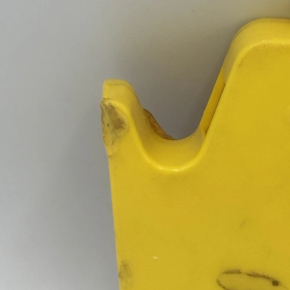Vintage 1978 Kellogg's Yellow School Bus Pencil‎ Case With Pencils